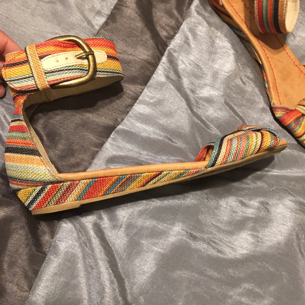 Sandals - Picture 3 of 3